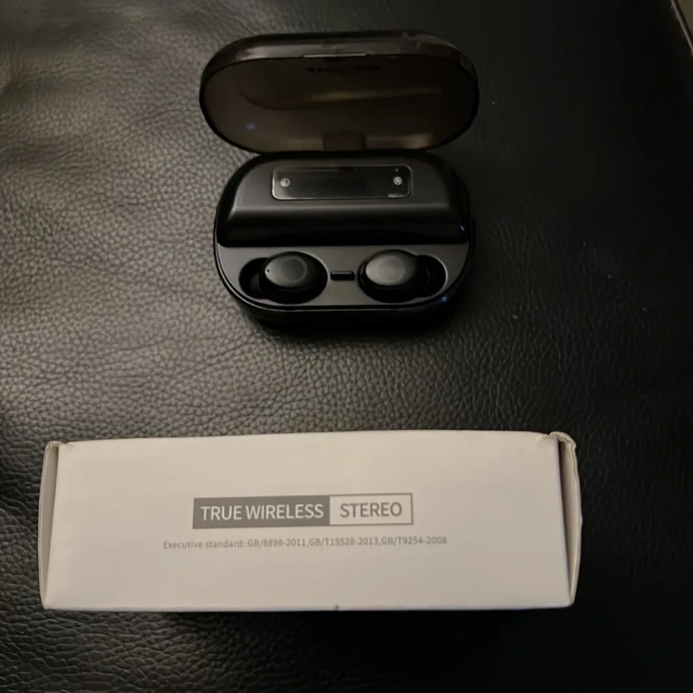 Ear plugs and charging accessories